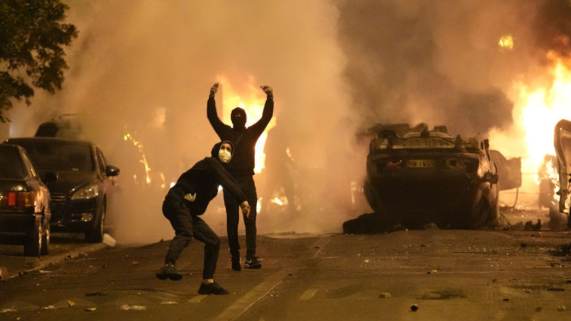 Francúzko, polícia tínedžer usmrtenie protesty...