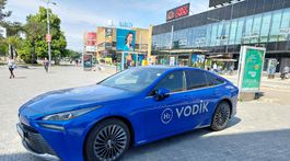 Toyota Mirai je jedno z mála áut na vodík.