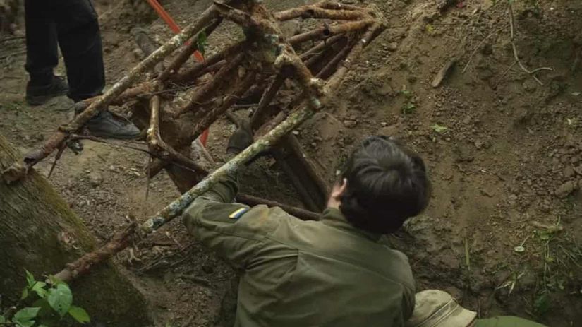 Pod zemou pri Kyjeve sa našli najmä časti...