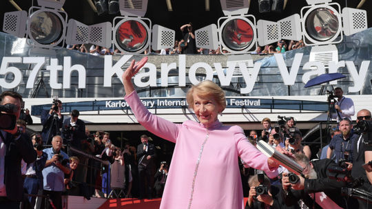 Herečka Daniela Kolářová v kreácii od Borisa...