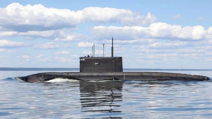 Le sous-marin Krasnodar fait partie de la flotte russe...