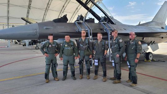 Výcvik slovenských pilotov na F-16 si v USA pochvaľujú. Zmeko navštívil americkú základňu   