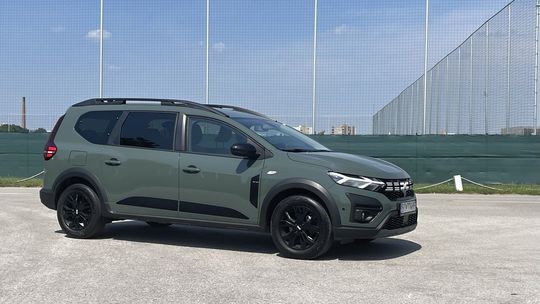 Dacia Jogger Extreme TCe 110 (2023) 