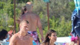 Elisabetta Canalis, Georgian Cimpeanu.