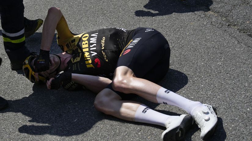  Nathan van Hooydonck po páde v 15. etape Tour.