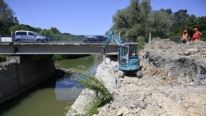 SR Vinné most rekonštrukcia doprava M6860 KEX