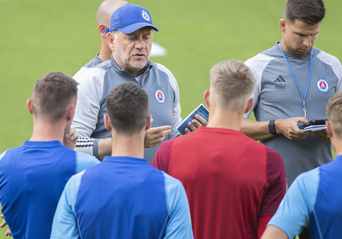 Luxembursko SR Futbal LM 1. predkolo odveta...