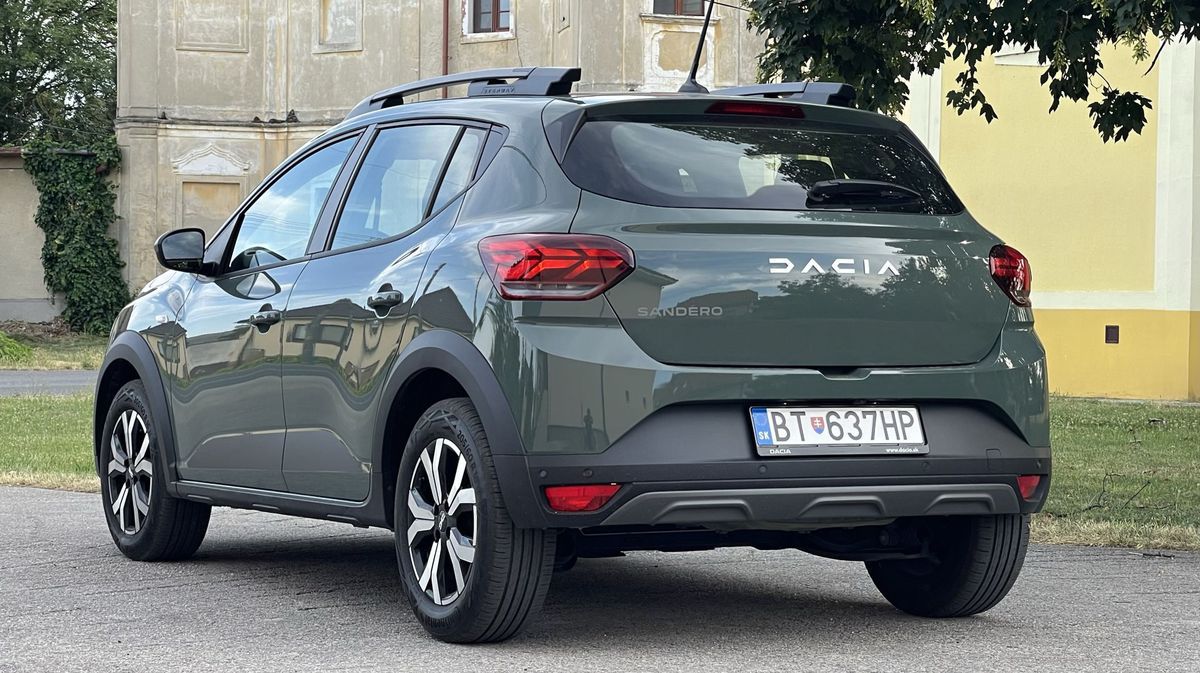 Popri ochrannom oplastovaní ponúka verzia...