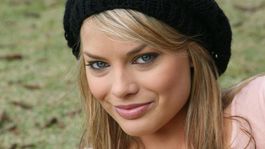 Margot Robbie na zábere z roku 2008 v Queenslande