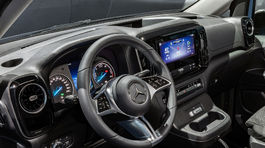 Nový Mercedes-Benz eVito - interiér