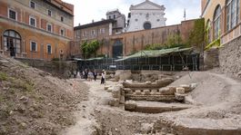 Taliansko Rím divadlo Nero vykopávky