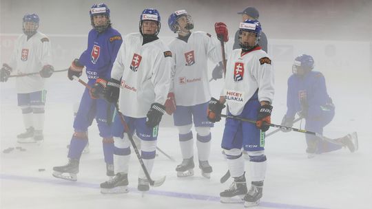Mladí Slováci v generálke na Hlinka Gretzky Cup podľahli Američanom. Pozrite si ich program v Trenčíne