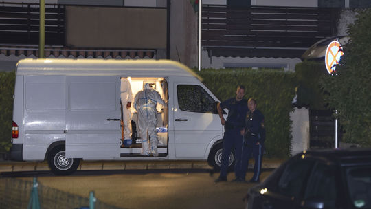 Po streľbe v dome pri nemeckom meste Augsburg sú traja mŕtvi