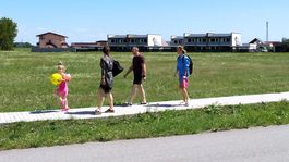 Thermál Nesvady, termálne kúpalisko, rozšírenie, bazén, leto, voda, kúpanie