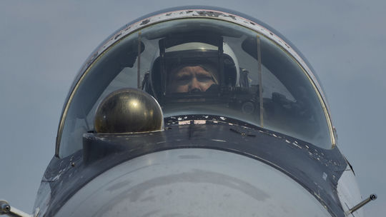 Bojové sokoly už mieria proti Rusom: V čom sa F-16 líši od MiGu? Na Ukrajine nemusia znamenať výhodu  