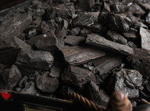 Cigeľ , baňa, uhlie