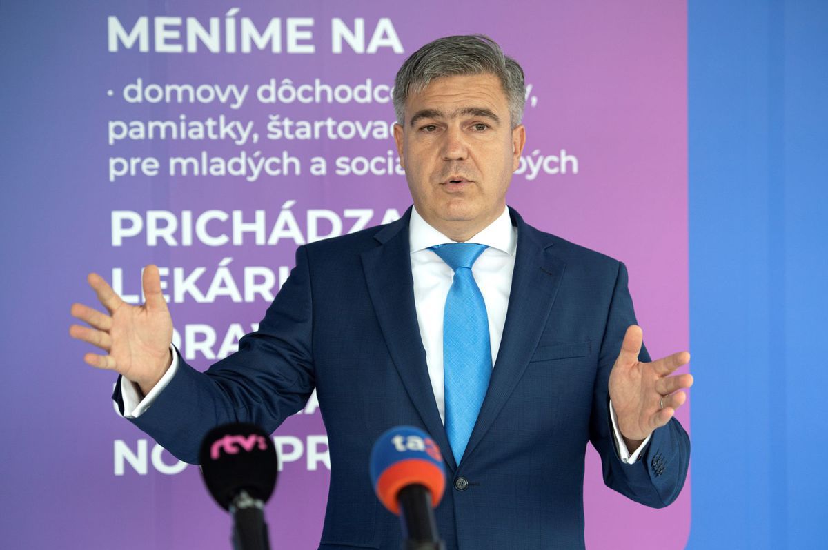 Štefan Panenka, predseda strany MySlovensko.