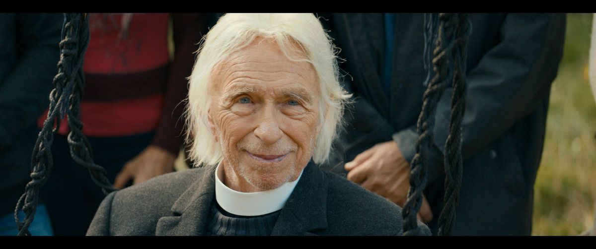 Pierre Richard vo filme Dve slová ako kľúč.