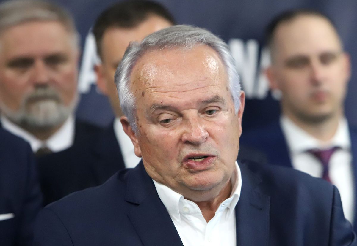 Na snímke Miroslav Radačovský, líder...