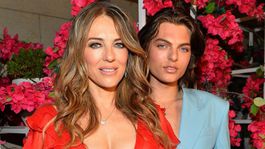 Elizabeth Hurley a jej syn Damian Hurley