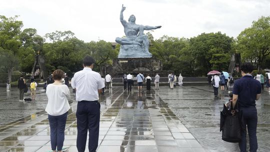 Japonsko si pripomenulo 78. výročie zhodenia atómovej bomby na Nagasaki