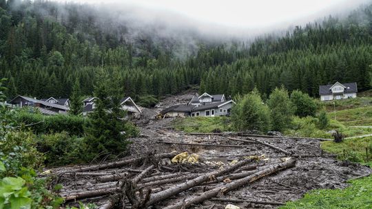 Záplavy zastavili život na juhu Nórska