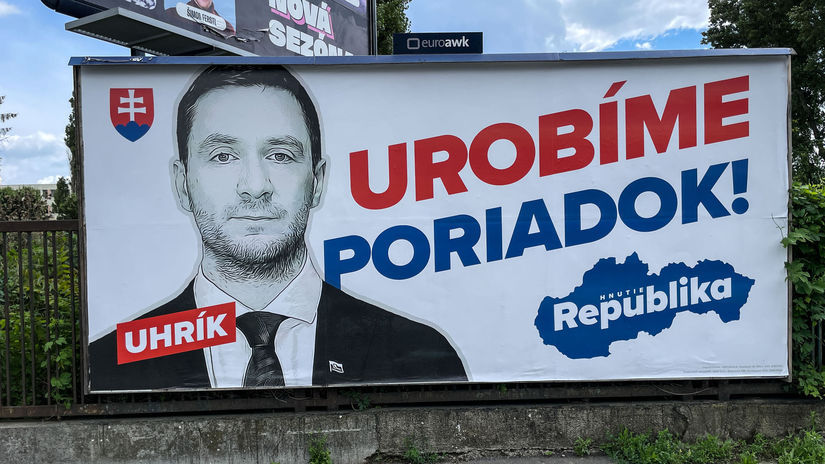 Billboard hnutia Republika, august 2023