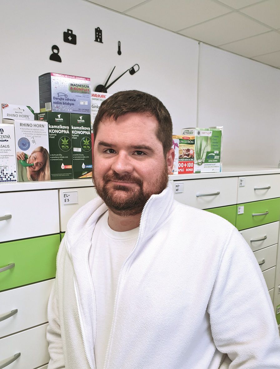 PharmDr. Peter Ceniga, Lekáreň Jazero, Košice a...