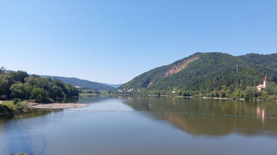 Časť vodnej nádrže Ružín je po dažďoch...