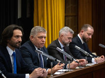 Smer, fico, para, kaliňák, Gašpar