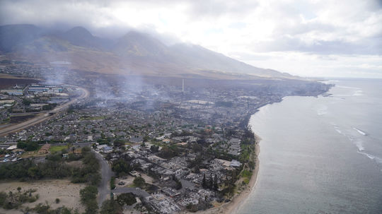 FBI eviduje po požiaroch na Havajských ostrovoch 1100 nezvestných osôb