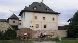 Vodný hrad, Hronsek