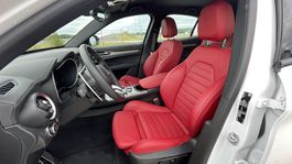 Alfa Romeo Stelvio 2.0 Turbo (2023)