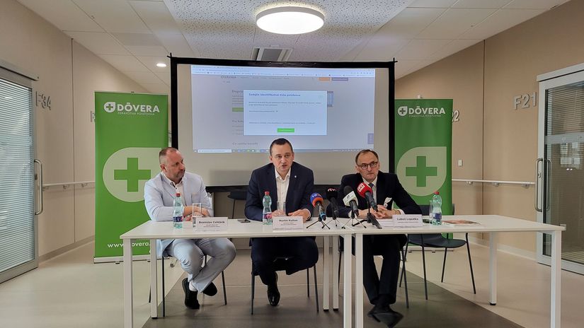Sprava: generálny riaditeľ Nemocnice Bory Ľuboš...