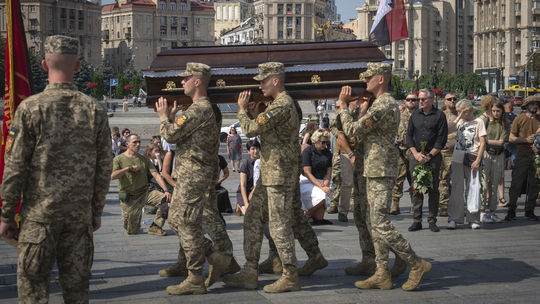 ONLINE: Ťažké boje na juhu, ukrajinský generál hovorí o desiatkach mŕtvych a stovkách ranených