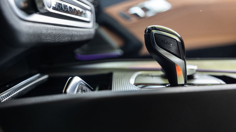 S osemstupňovým automatom Steptronic Sport si...