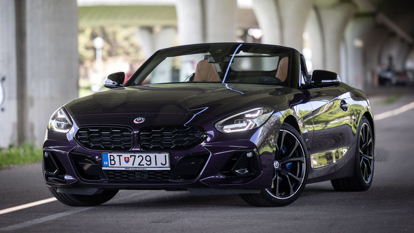 Vynovené BMW Z4 má masku s plástový,...