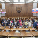 SR Bratislava DOD NRSR parlament verejnosť BAX
