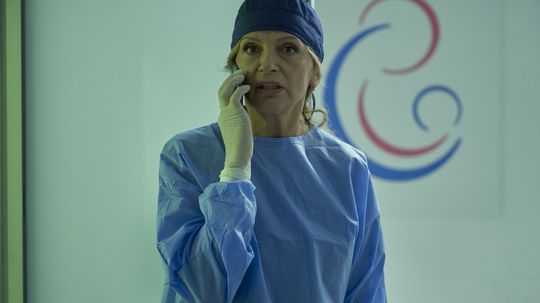 Herečka Ivana Chýlková na zábere zo seriálu...