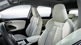Audi Q6 e-tron - interiér 2023