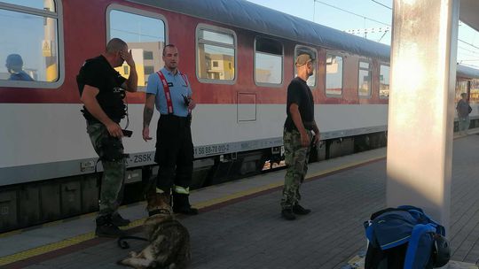 Polícia preveruje bombovú hrozbu vo vlakoch z Bratislavy do Košíc