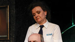 Anikó Vargová a Csongor Kassai v hre Horúci juh. 