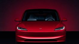 Tesla Model 3 - 2023