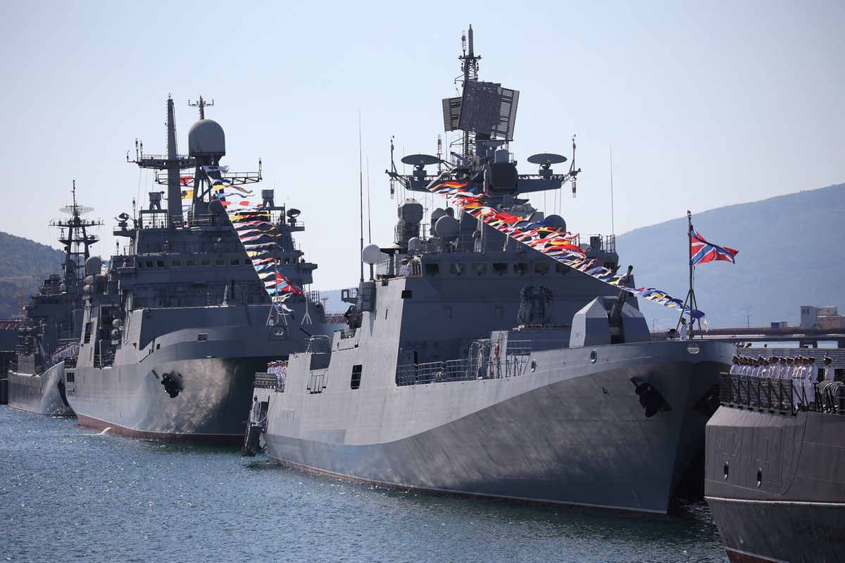 Čiernomorská flotila / Loď /