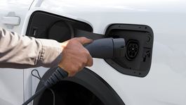 Ford Ranger PHEV - 2024