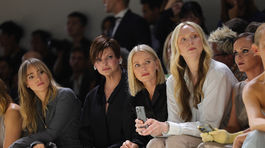 Linda Evangelista, herečky Naomi Watts, Gwendoline Christie a Christina Ricci 