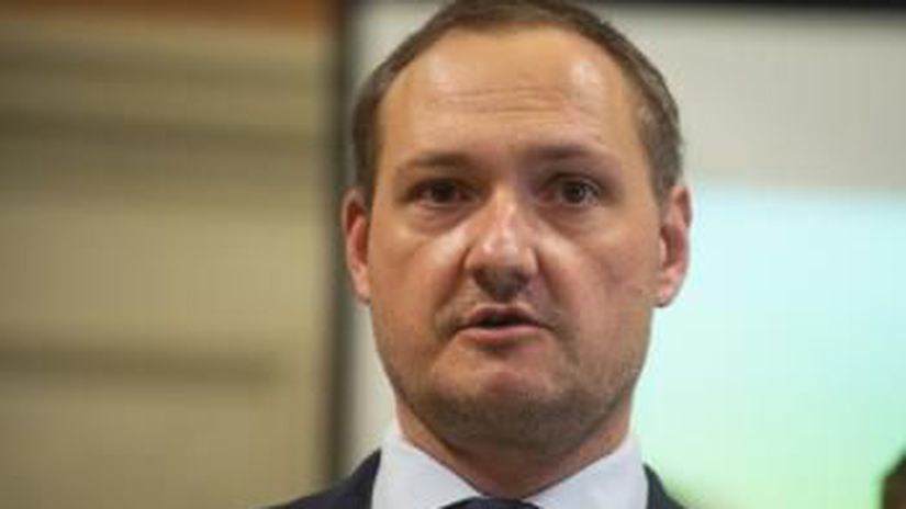 Dekan Právnickej fakulty Univerzity Komenského...