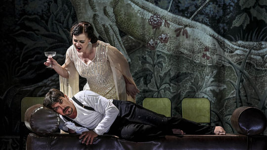 Maida Hundeling, Daniel Čapkovič v opere...