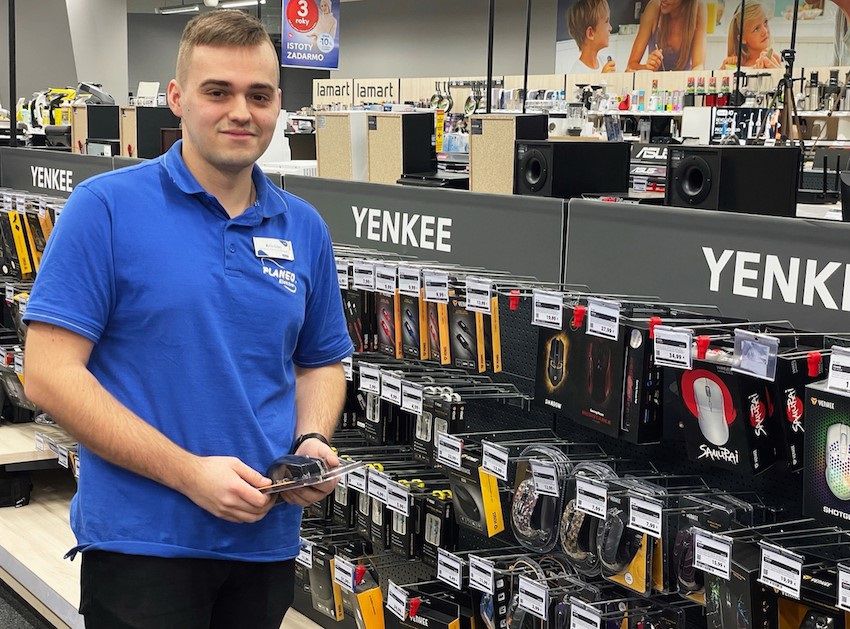 Kristián Prada je s príslušenstvom Yenkee...