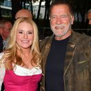 Arnold Schwarzenegger a Heather Milligan